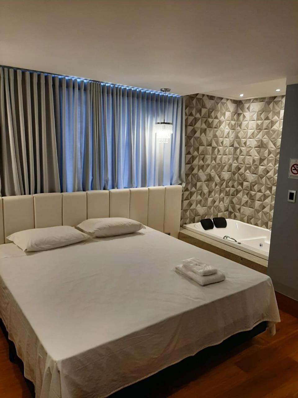 Pontual Hotel Bocaiuva Eksteriør billede
